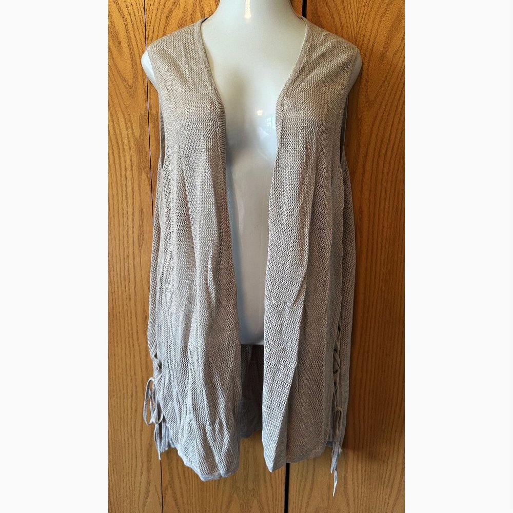 Lane Bryant Sweater Overpiece.